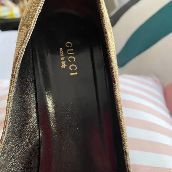 LET'S GO LADIES!!!!! GUCCI the whole set PURSE, WALLET AND SHOES (size8) - Picture 8 of 14